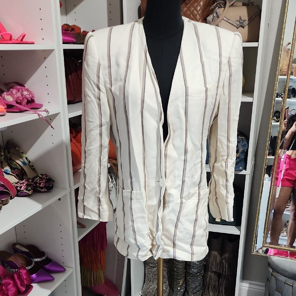 Chic Cream Striped Women's Blazer